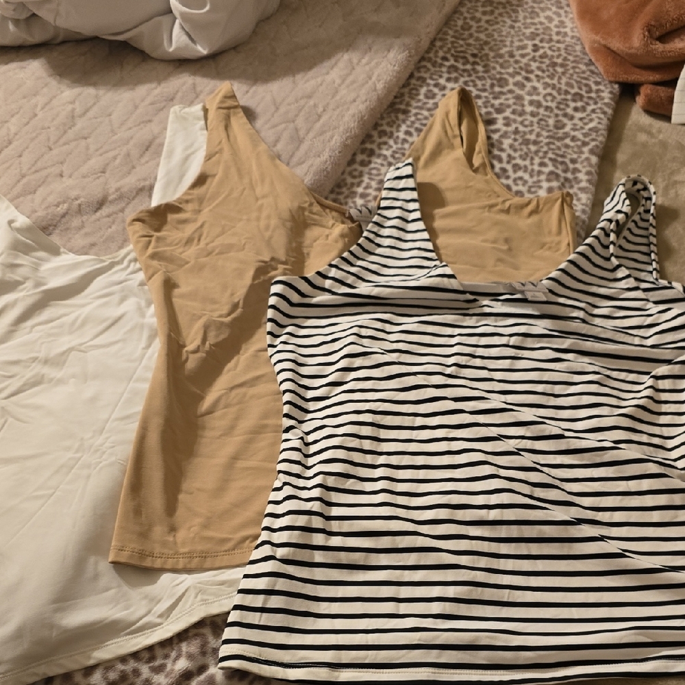 Bundle Of 3 Worthington Striped and Solid Women's Deep V Neck Tank Tops
